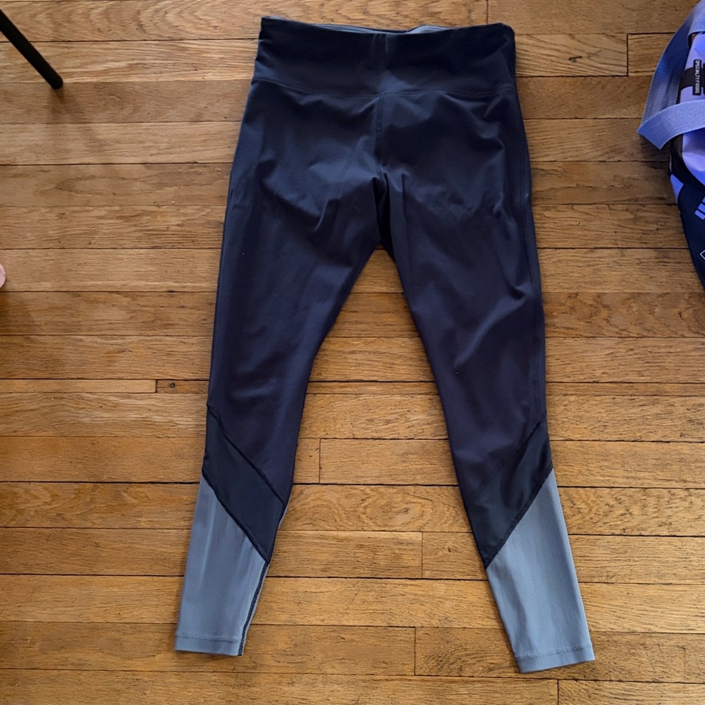 Afriel & Tabbris Blue Leggings